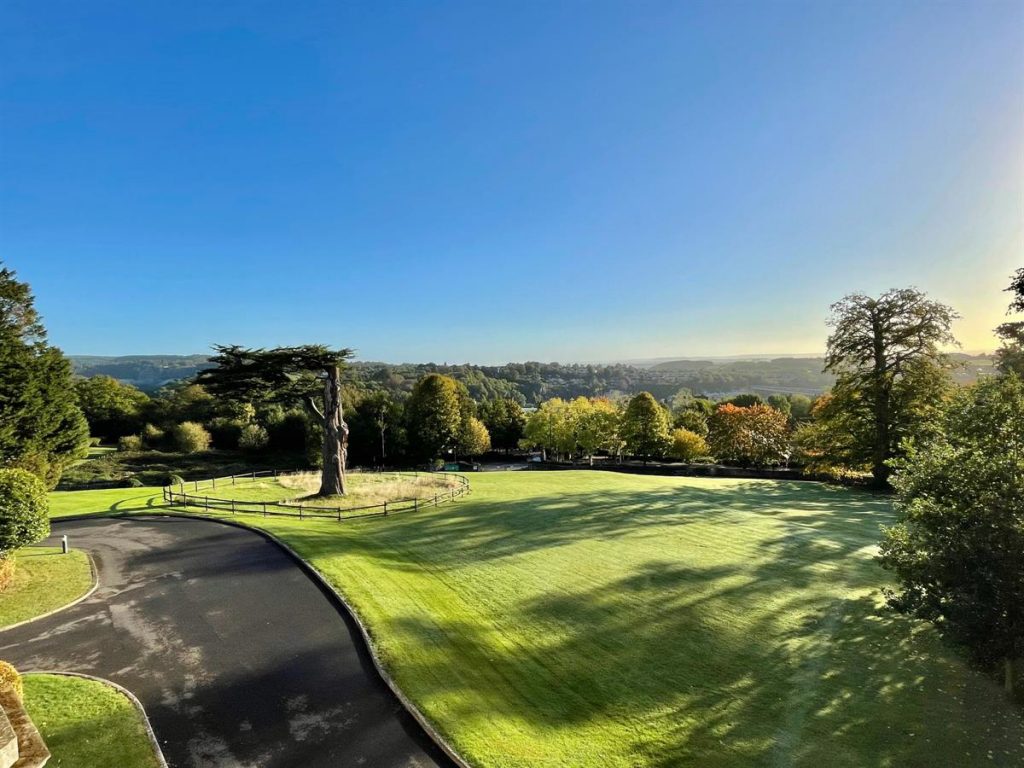 The Penthouse The Mount, Chepstow Hills Property Consultants